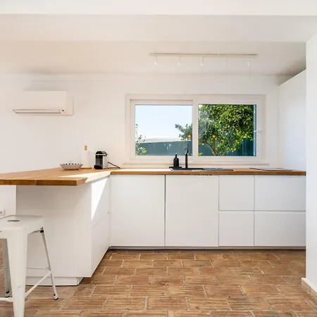 Flores Carvoeiro (Lagoa)