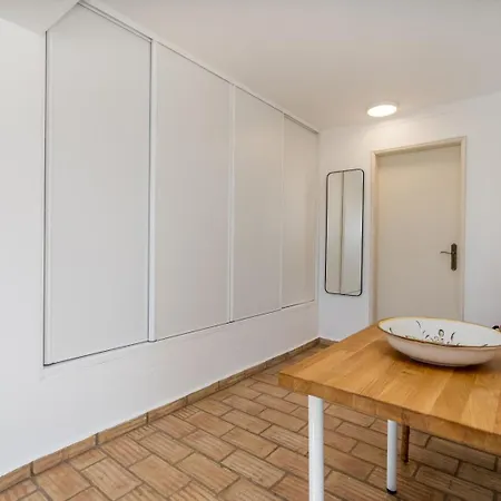 Flores * Καρβοέιρο