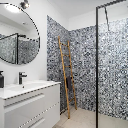 Flores * Καρβοέιρο