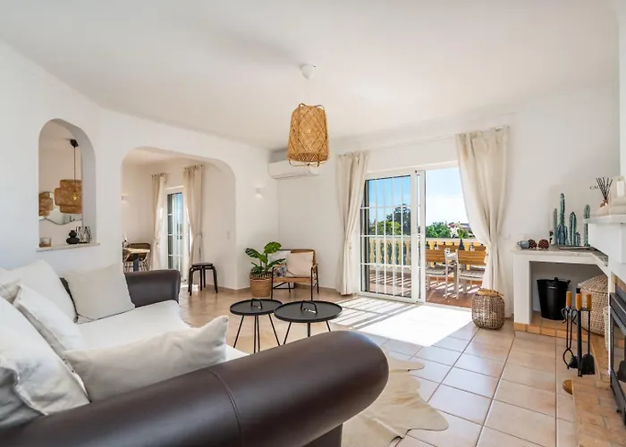 Villa Flores Carvoeiro (Lagoa)